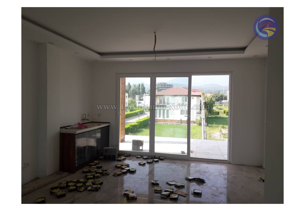 دوبلکس نما مدرن با سند و استخر چهار فصل نور